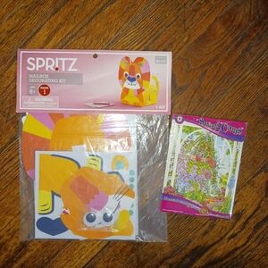 FUN Paper Craft Lot Vntg Santoro Swing Cards 1994 + 2022 Spritz Lion Box 